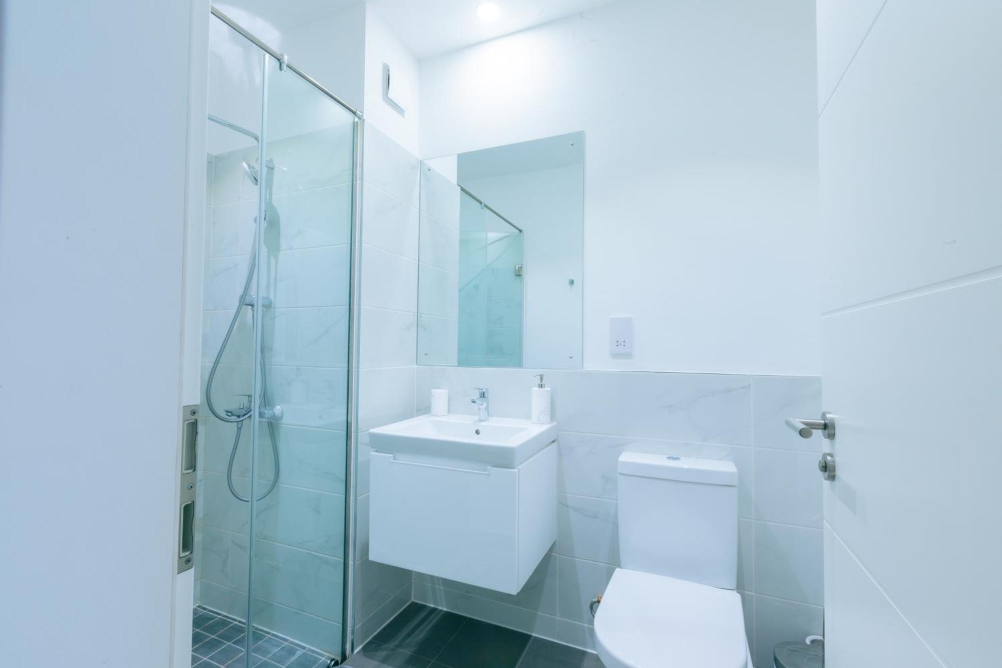 7 Minutes From The Airport - Chic Studio Акра Екстериор снимка