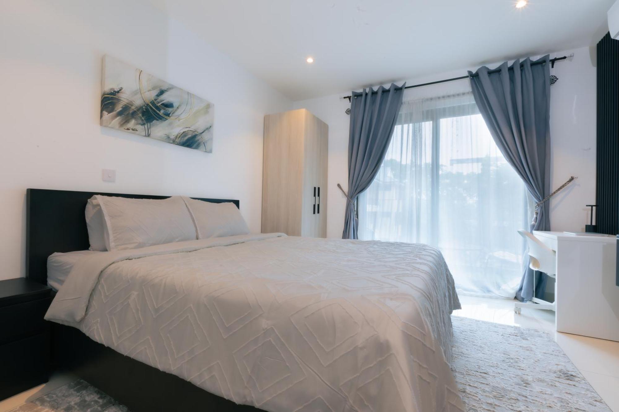 7 Minutes From The Airport - Chic Studio Акра Екстериор снимка